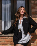 CONJUNTO JAQUETA E SHORT SAIA